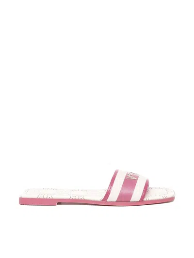 V73 Flat Spirit Sandals In Leather In Pink