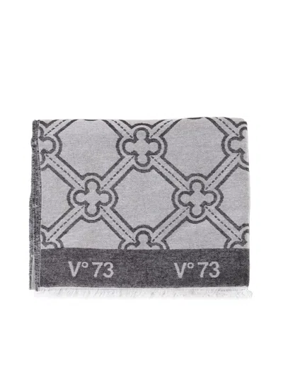 V73 Iris Stole In Fabric In Grey