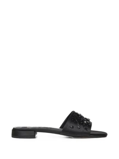V73 Kayla Embellished Sandals In Black