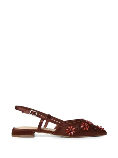V73 Kayla Floral-appliqué Flat Pumps In Multi