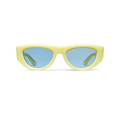 Vada Tokio Sunglasses In Yellow