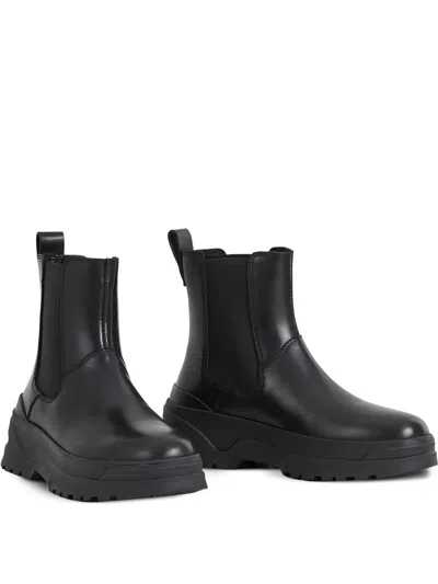Vagabond Elastic-panel Boots In Black