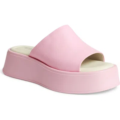 Vagabond Shoemakers Courtney Platform Slide Sandal In Light Pink