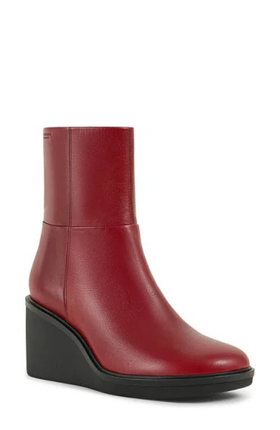 Vagabond Shoemakers Deena Platform Wedge Bootie In Dk Red