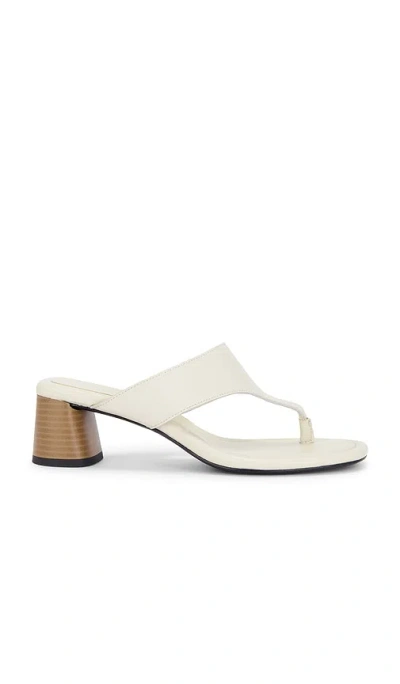 Vagabond Shoemakers Evie Sandal In White