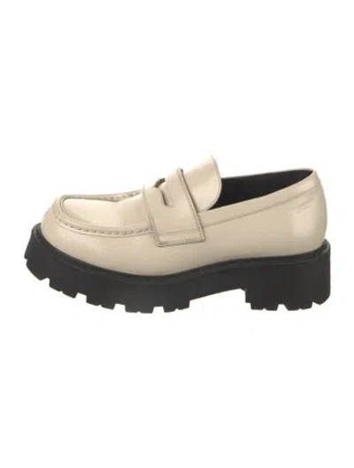 Pre-owned Vagabond Shoemakers Leather Oxfords In Neutral
