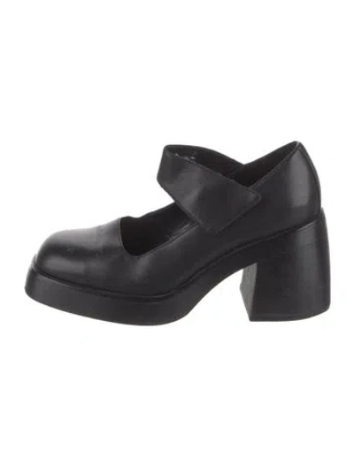 Pre-owned Vagabond Shoemakers Leather Pumps In Black