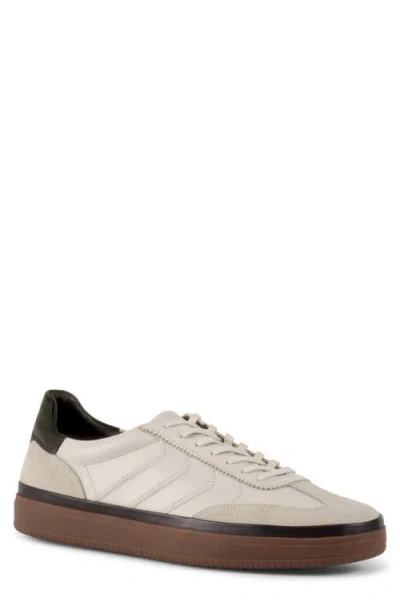 Vagabond Shoemakers Leo Low Top Sneaker In Cream