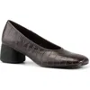 Vagabond Shoemakers Livia Croc Embossed Pump In Brown