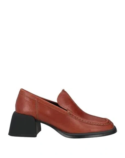 Vagabond Shoemakers Woman Loafers Tan Size 9.5 Bovine Leather In Brown