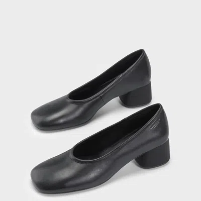 Vagabond Women's Black Leather
