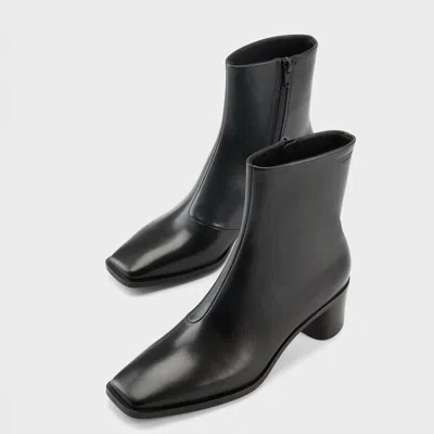 Vagabond Women's Black Leather