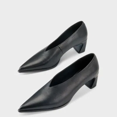 Vagabond Women's Black Leather