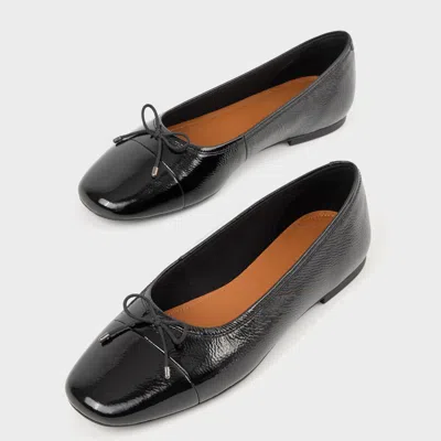 Vagabond Women's Black Patent Leather