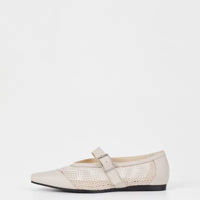Vagabond Delia Buckle-fastening Mesh Ballet Flats In White