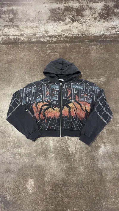 Pre-owned Vale Big Widow Tee In Black