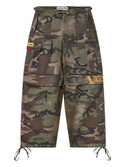 Vale Camouflage Trousers In Green