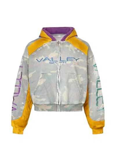 Vale Distressed Hoodie In Gray