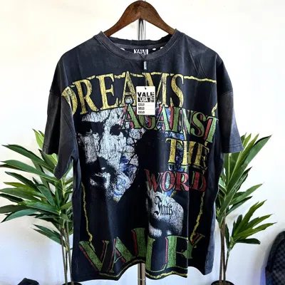 Pre-owned Vale Forever Dreams Vs. World T-shirt In Black