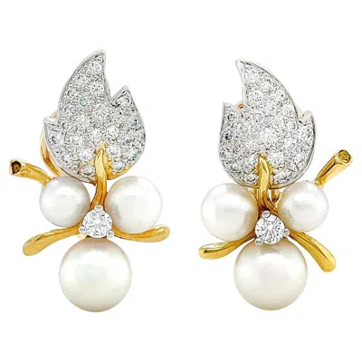 Pre-owned Valentin Magro 18k Yellow Gold Diamond And White Pearl Leaf Clip-on Earrings