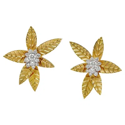 Pre-owned Valentin Magro 18k Yellow Gold Maple Leaf Diamond Cluster Earrings