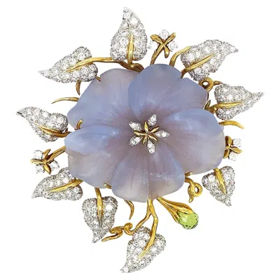 Pre-owned Valentin Magro Carved Chalcedony Flower Diamond 18k Yellow Gold Brooch