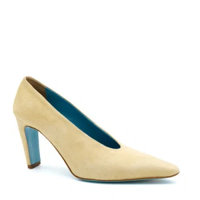 Valentina Rangoni Fedra V Throat Pump In New Beige Cashmere