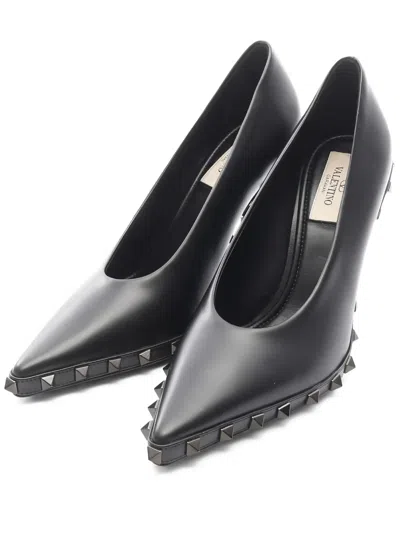 Pre-owned Valentino Garavani 100mm Rockstud Pointed-toe Pumps In Black