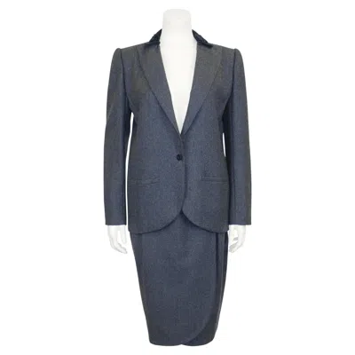 Pre-owned Valentino 1980s  Grey Skirt Suit With Black Velvet Collar In Gray