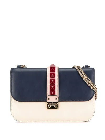 Pre-owned Valentino Garavani 2000-2020 Medium Tricolor Calfskin Rockstud Glam Lock Crossbody Bag In 白色