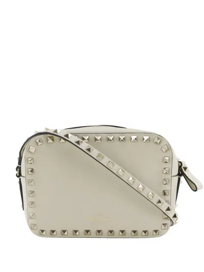 Pre-owned Valentino Garavani 2010-2025 Leather Rockstud Camera Bag Crossbody Bag In White