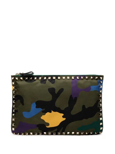 Pre-owned Valentino Garavani 2010 Nylon Rockstud Camouflage Zip Clutch Bag In Green