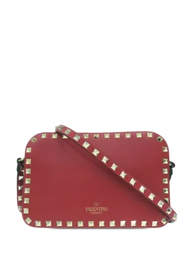 Pre-owned Valentino Garavani 2010-2026 Leather Rockstud Flip Lock Camera Bag Crossbody Bag In Red