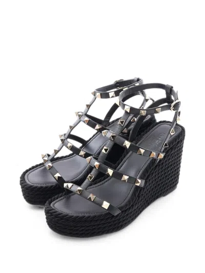 Pre-owned Valentino Garavani 2010s Rockstud Wedge Sandals In Black