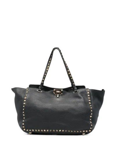 Pre-owned Valentino Garavani 2010s Rockstud-embellishment Shoulder Bag In Black