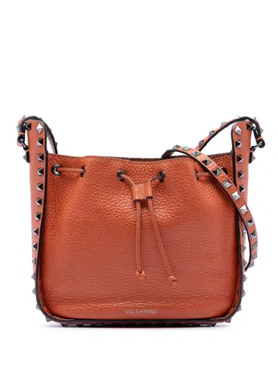 Pre-owned Valentino Garavani 2018-2026 Grained Calfskin Rockstud Bucket Bag In Brown