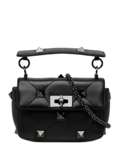 Pre-owned Valentino Garavani 2018-2026 Small Nappa Monochrome Roman Stud Satchel In Black