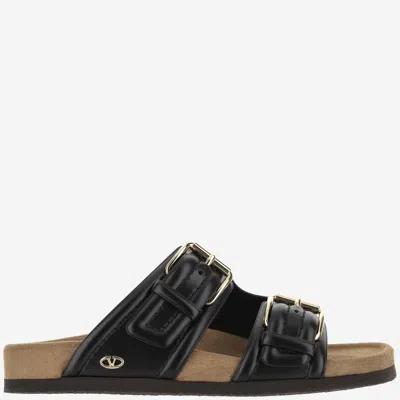 Valentino Garavani Fussfriend Leather Sandals In Black