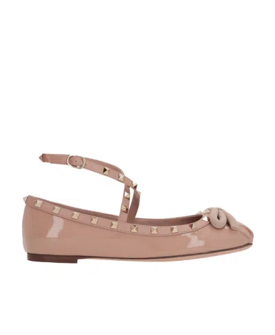 VALENTINO GARAVANI VALENTINO GARAVANI ROCKSTUD BOW DETAILED BALLERINA SHOES