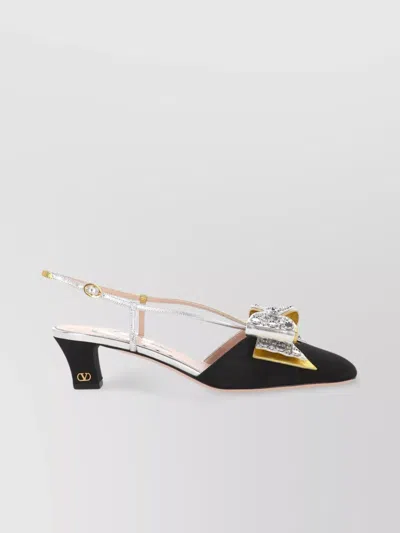 VALENTINO GARAVANI ALMOND TOE BOW EMBELLISHED SANDALS