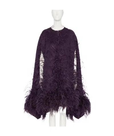 VALENTINO VALENTINO FEATHER DETAILED CREWNECK CAPE