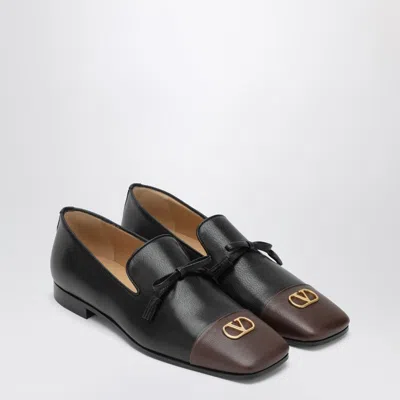 Valentino Garavani Valentino Babouchoes V Logo Loafers In Leather In Black