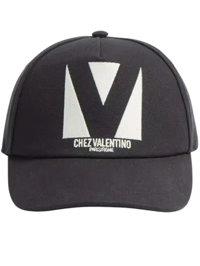 Valentino Garavani Baseball Cap In Black