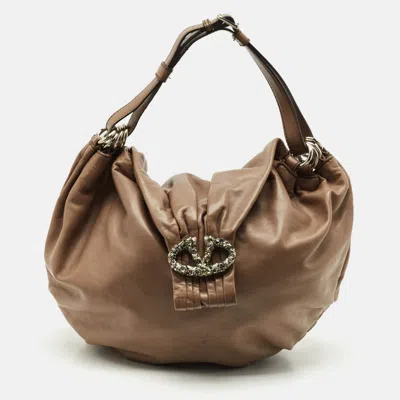 Pre-owned Valentino Garavani Beige Leather Crystal Embellished Catch Hobo In Sand