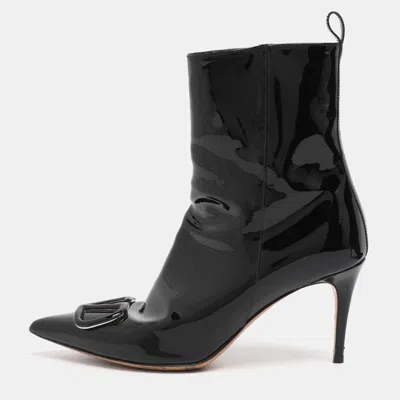 Pre-owned Valentino Garavani Beige Patent Leather Vlogo Ankle Length Boots Size 38 In Sand