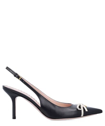 Valentino Garavani Bepoiny Pumps In Black