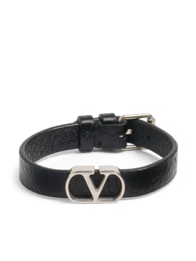 Valentino Garavani Valentino Vlogo Signature Buckled Bracelet In Black