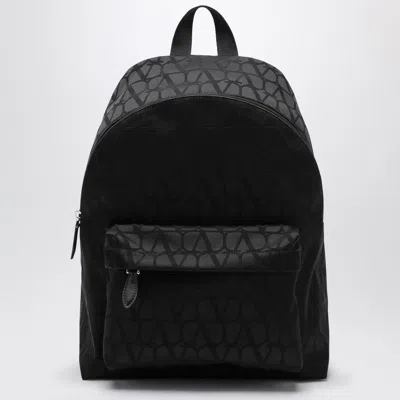 Valentino Garavani Adjustable Straps Textured Finish Backpack In Black