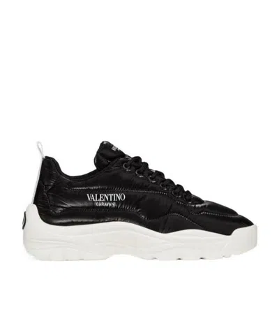 Valentino Garavani Black Gumboy Logo Detail Casual Sneakers