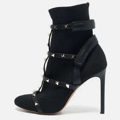 Pre-owned Valentino Garavani Black Knit Fabric And Leather Rockstud Ankle Length Boots Size 39